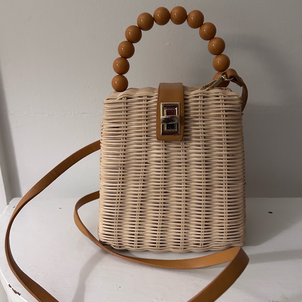Summer New Straw Rattan Bag for Women Beaded Handle Seaside Beach Crossbody Bag